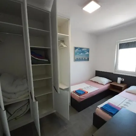 Martina Apartment *